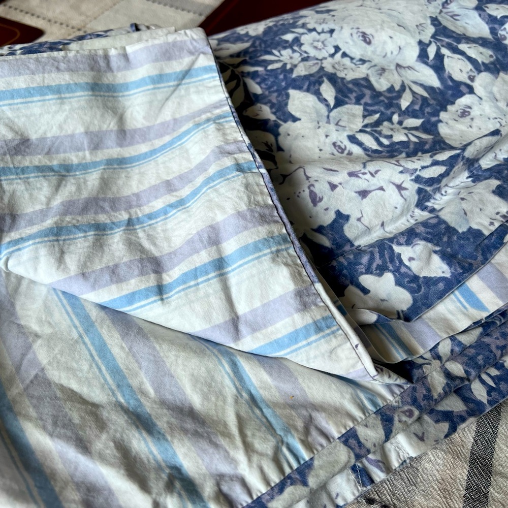 Victoria’s Secret Duvet Cover